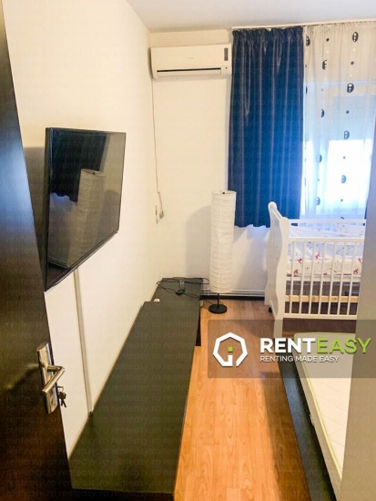 Apartament cu 2 camere de inchiriat situat in zona Podul de Fier 